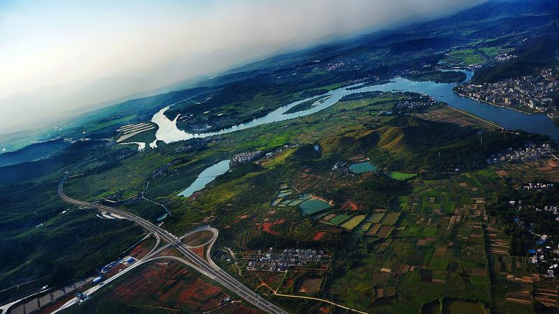 飛閱韶關(guān)20260105